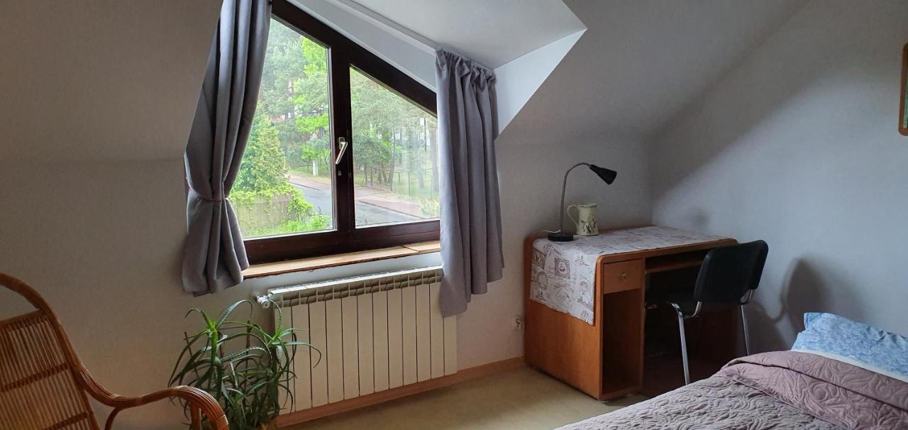 Millanova Apartment Milanowek Екстериор снимка