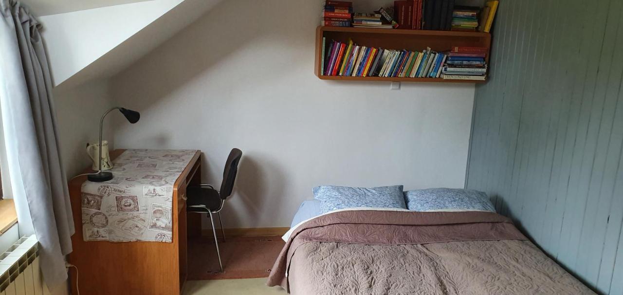 Millanova Apartment Milanowek Екстериор снимка